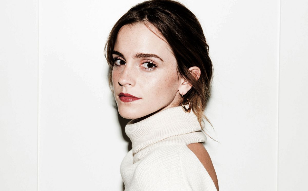 http://www.elle.vn/wp-content/uploads/2017/11/27/elle-viet-nam-Emma-Watson-và-bạn-trai-William-Knight-đã-đường-ai-nấy-đi-sau-hai-năm-mặn-nồng-3
