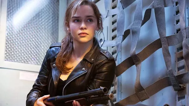 Emilia Clarke 2 Emilia Clarke 2