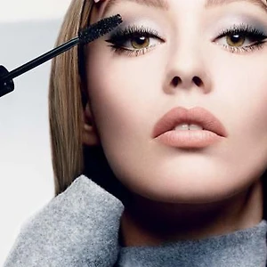 Làm sao để chọn được loại mascara tốt nhất, phù hợp nhất để đôi mắt trở nên đẹp hơn?