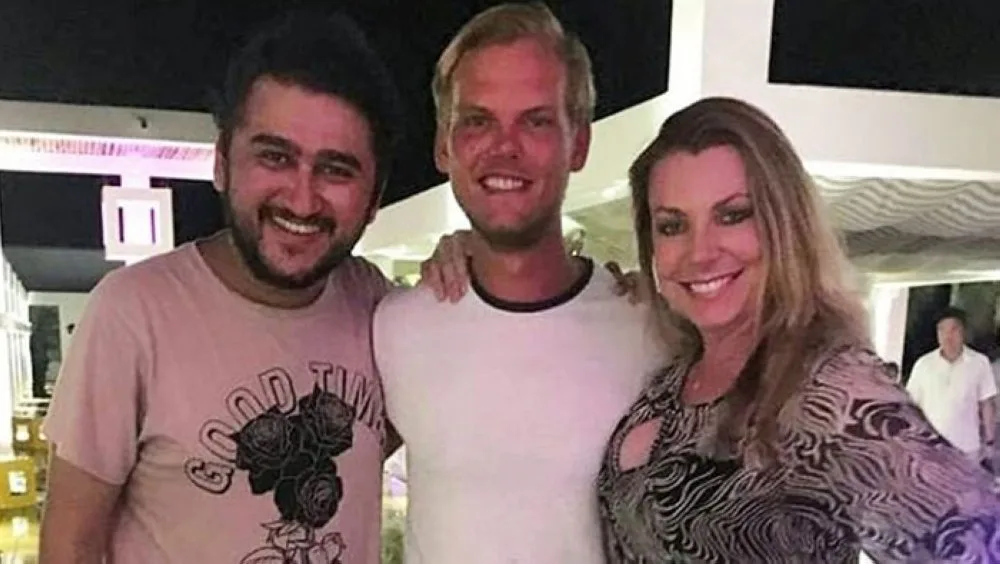 Avicii 4 Avicii 4