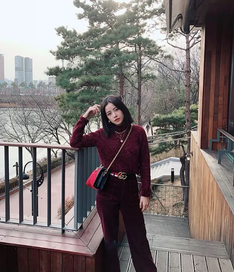 Các fashionista Việt mặc gì để nổi bật trong street style xuống phố tháng 2 Các fashionista Việt mặc gì để nổi bật trong street style xuống phố tháng 2