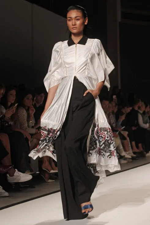 Thùy Trang tại Paris Fashion Week Xuân-Hè 2017