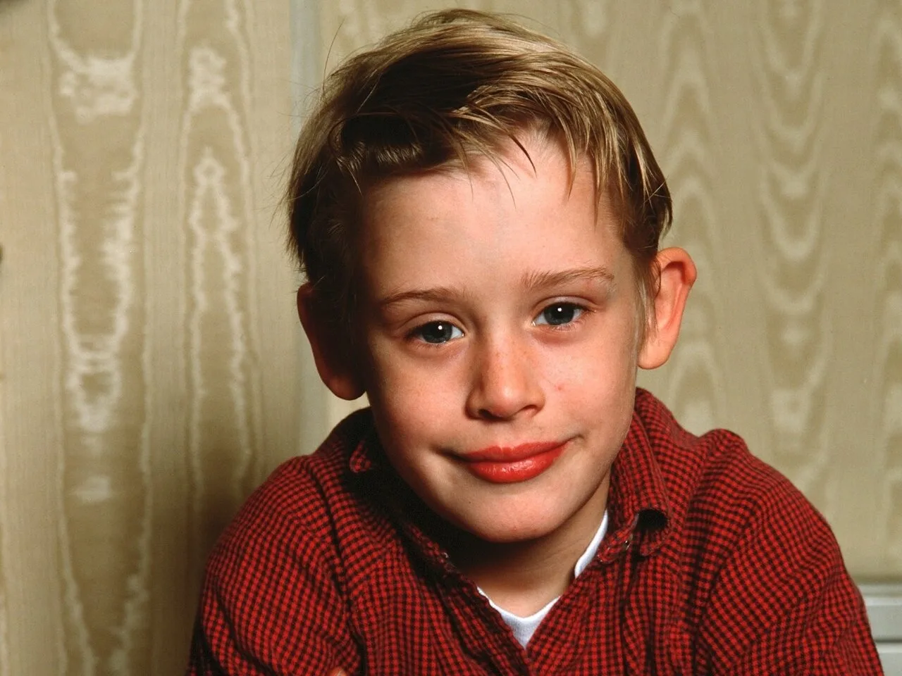 malculay culkin ngoi sao o nha mot minh - elle man 6