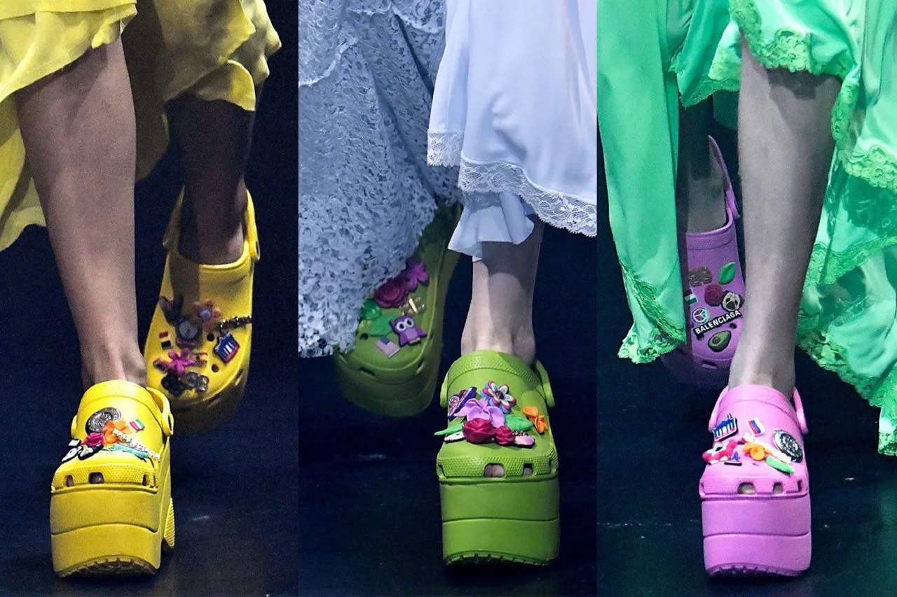 giày Crocs Balenciaga 1 giày Crocs Balenciaga 1