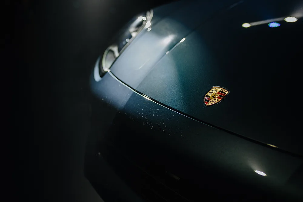 porsche viet nam - elle vietnam 2