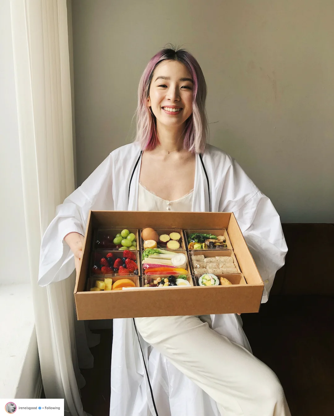 Bí quyết tạo dáng chuyên nghiệp từ nữ hoàng street style xứ Hàn Irene Kim 6