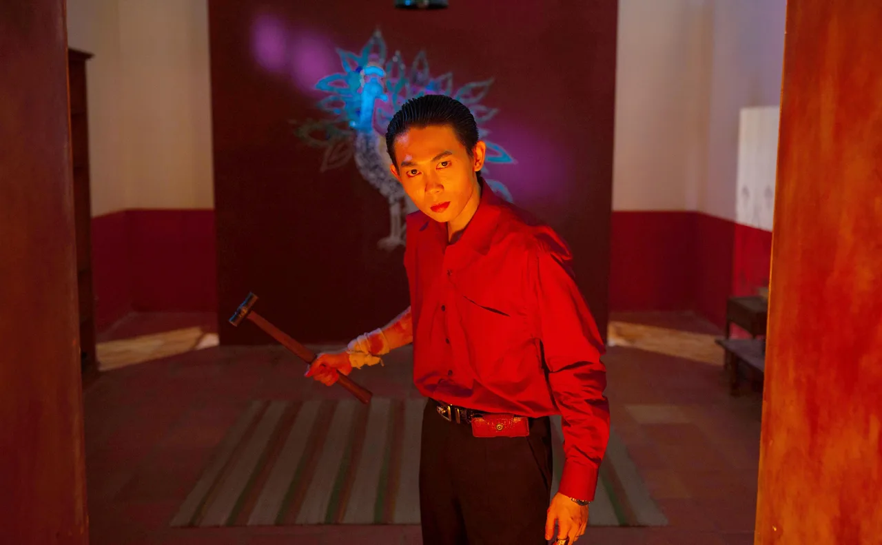 Hồng Thanh trong vai Cao Nhơn phim Thai chiêu tài