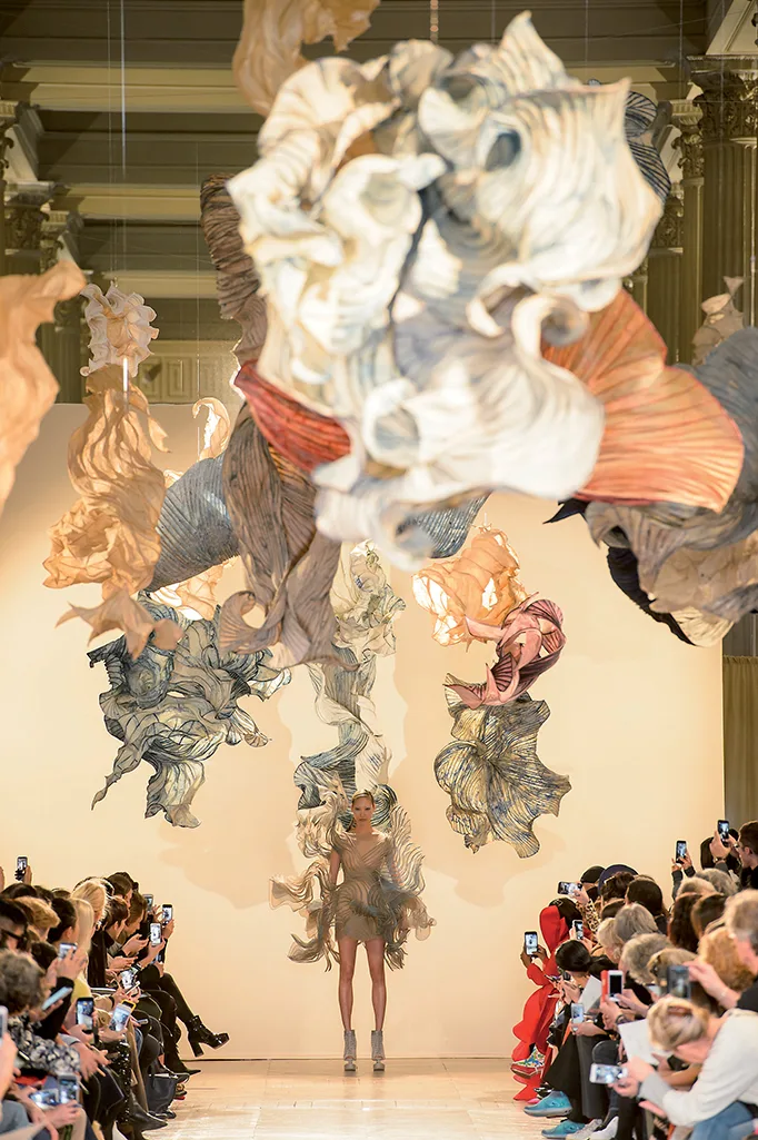 Haute Couture 11 Haute Couture 11