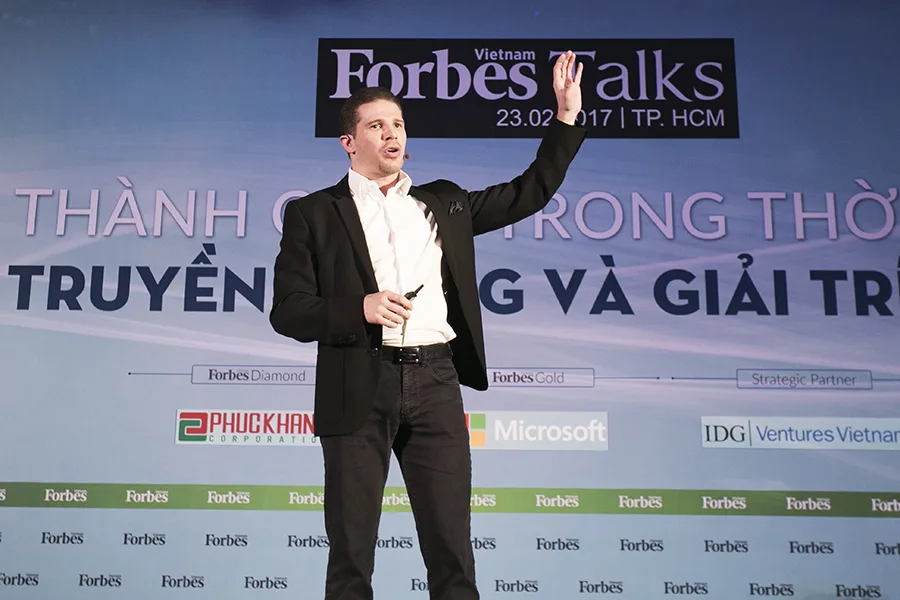 RANDYDOBSON FORBESTALKS CMGASIA (5)