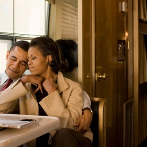Món quà đặc biệt cựu Tổng thống Obama dành tặng phu nhân Michelle nhân kỷ niệm ngày cưới
