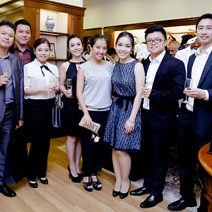 Doanh nhân hội ngộ tại dạ tiệc khai trương Brooks Brothers