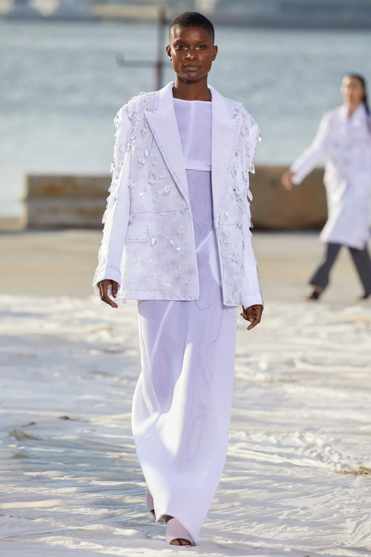 Look 25 Peter Do