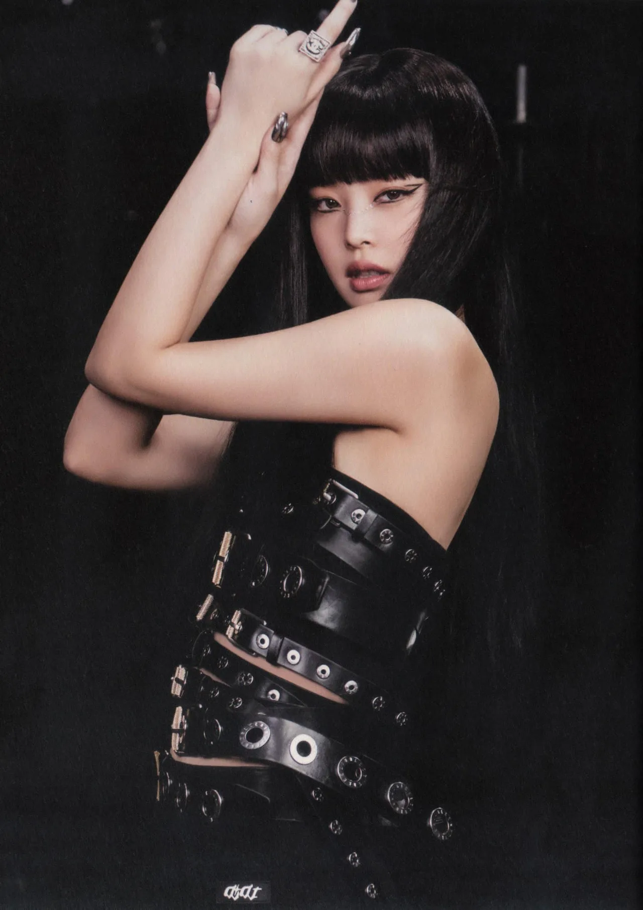 jennie diện belt dress
