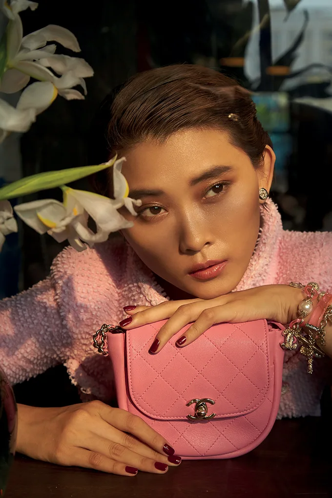 ELLE lắng nghe 1 ELLE lắng nghe 1
