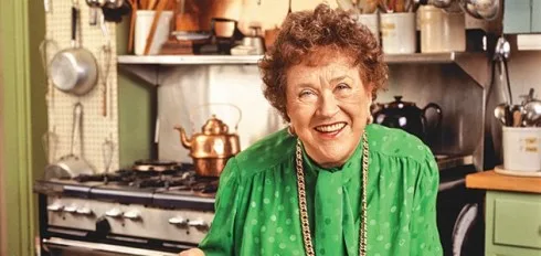 Julia Child - Nữ hoàng của văn hóa ẩm thực thế giới