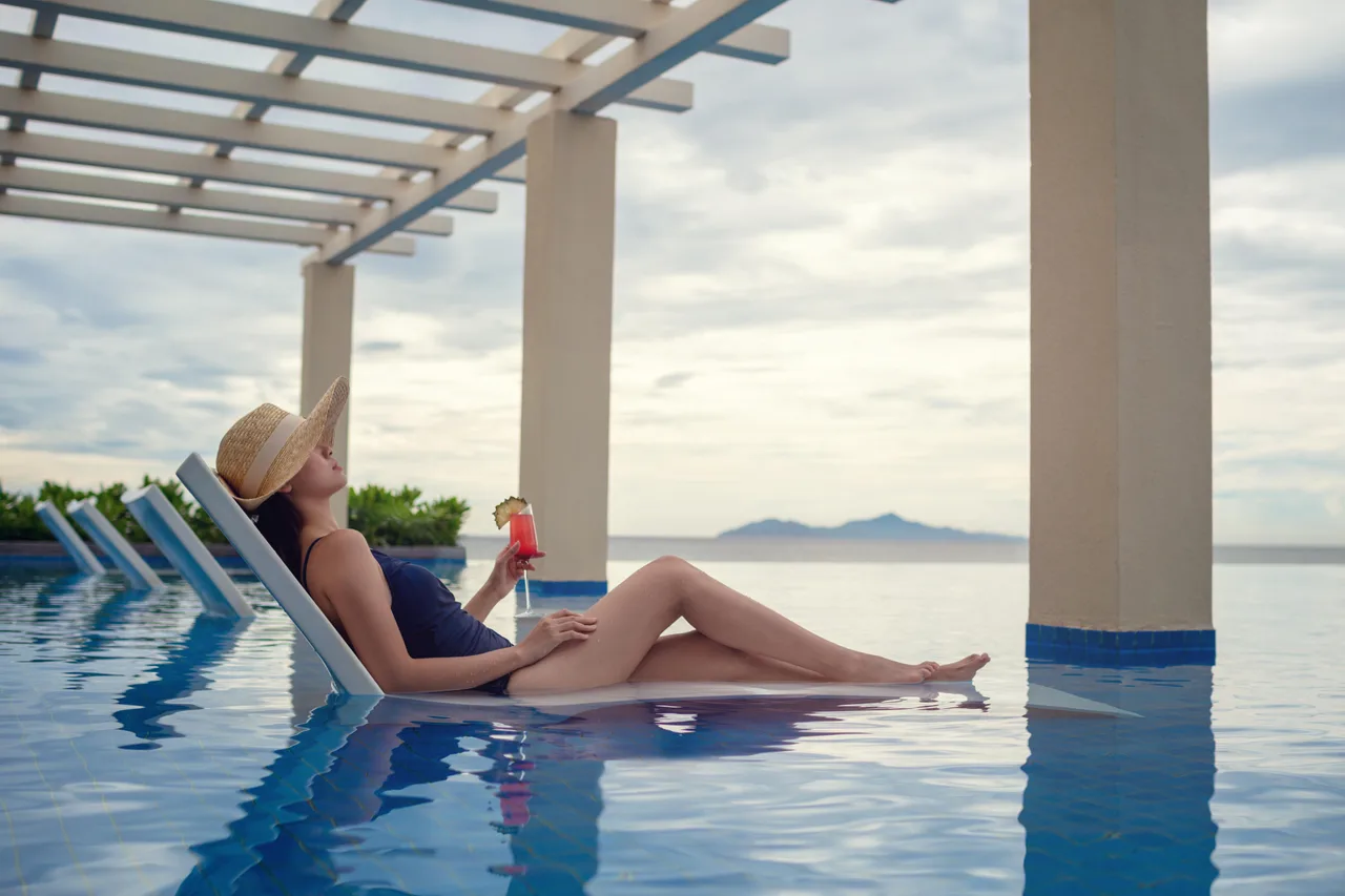 SGDN Lifestyle Pool Chair