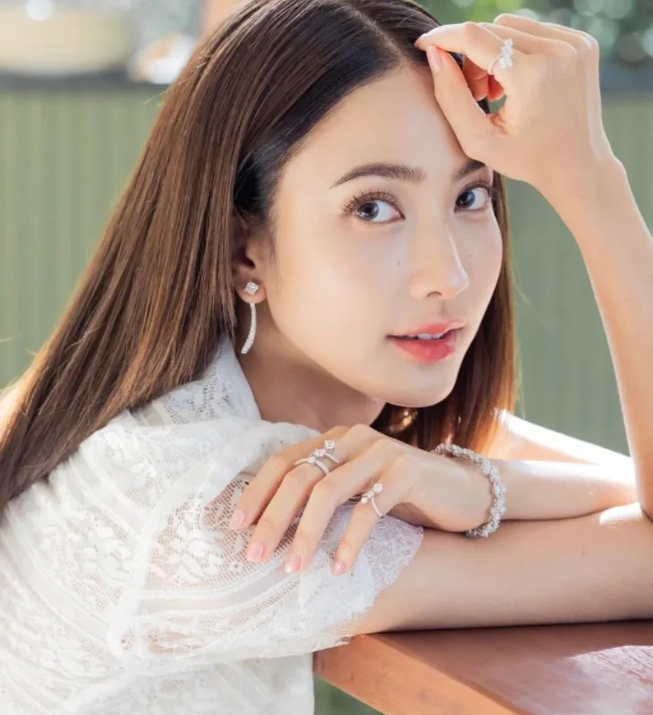 Thành phần tự nhiên giúp làn da bạn luôn được mềm mại. Thành phần tự nhiên giúp da bạn được mềm mại.