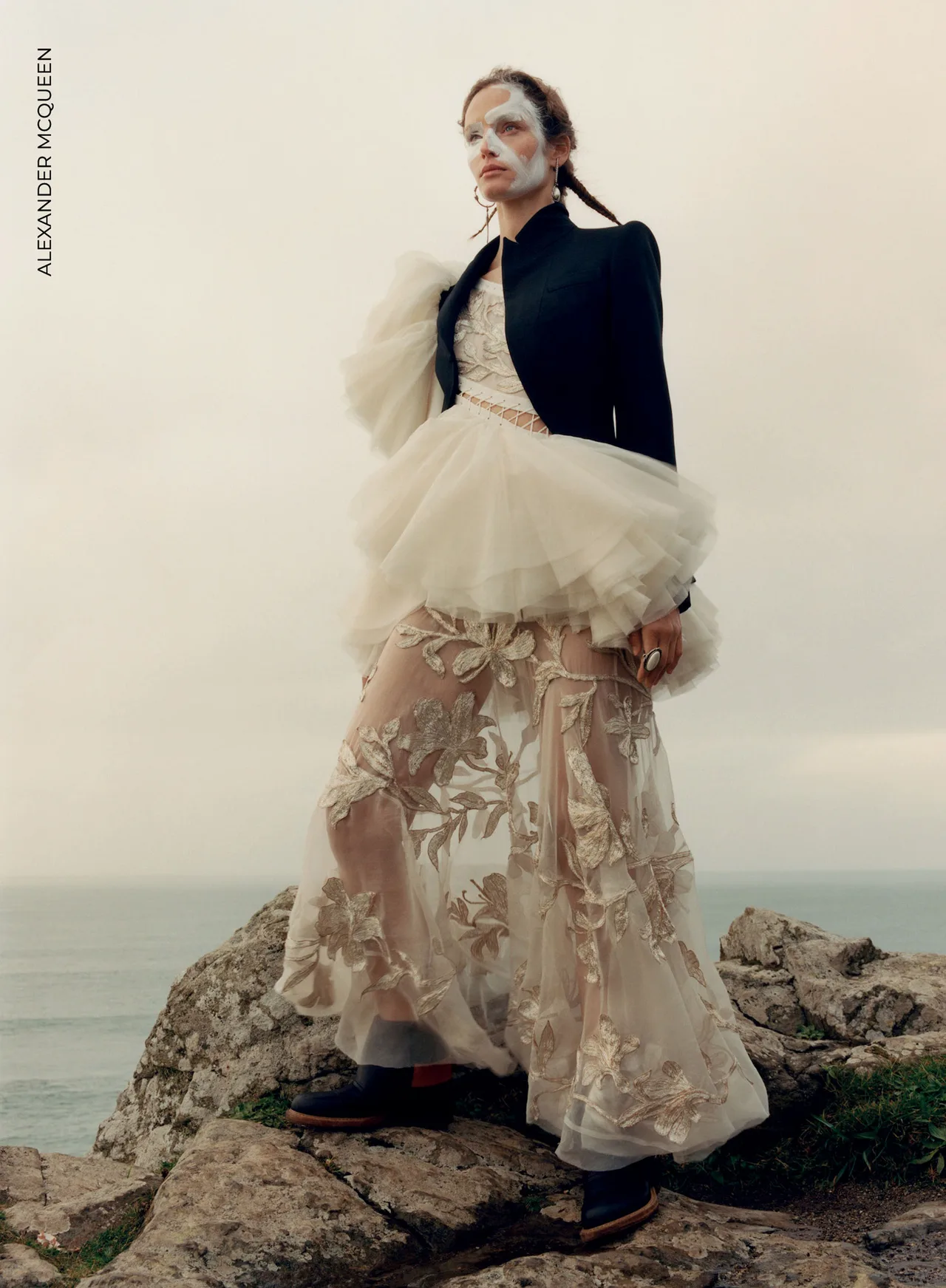 thời trang chung tay bảo vệ môi trường bst bảo vệ môi trường của thương hiệu thời trang alexander mcqueen