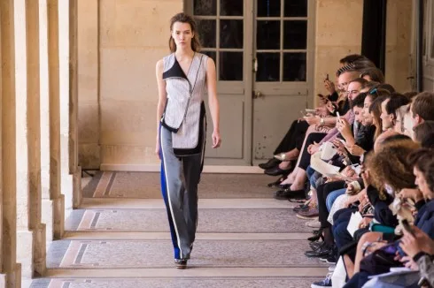 Buổi trình diễn BST Haute Couture Thu Đông 2014-2015 của Bouchra Jarrar Buổi trình diễn BST Haute Couture Thu Đông 2014-2015 của Bouchra Jarrar