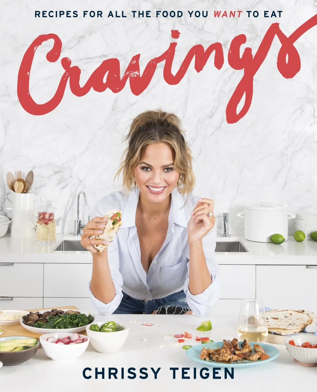 Siêu mẫu Chrissy Teigen trổ tài nấu phở