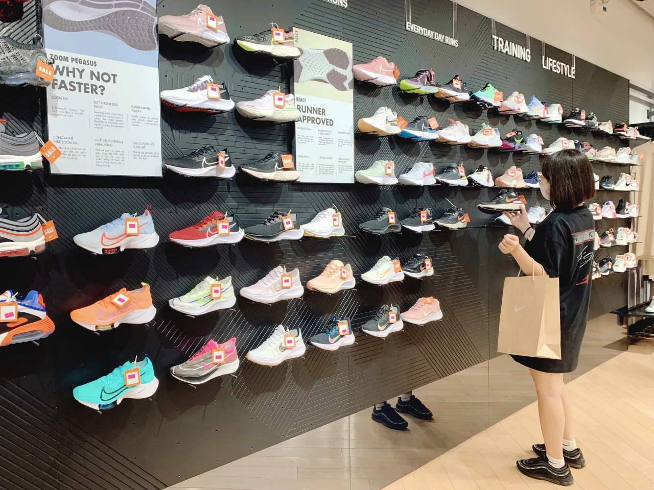 Cửa hàng Nike mua sắm