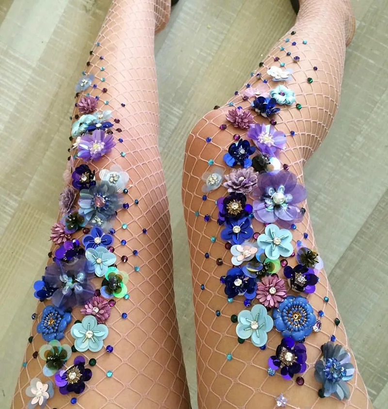 Floral Scabies (Ảnh: Lirika Matoshi)