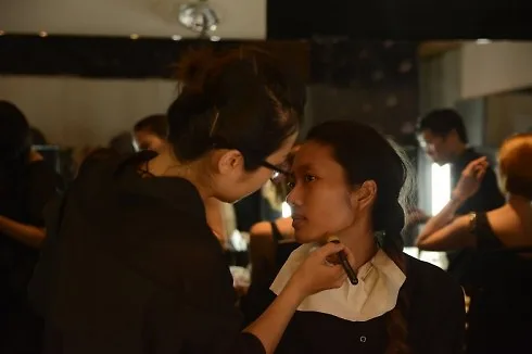 Hau Truong Show Dien ELLE show 2015 08