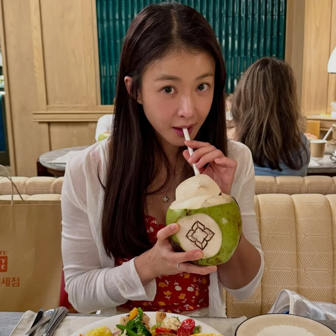 Lee Si Young duy trì thực đơn ăn uống hợp lý