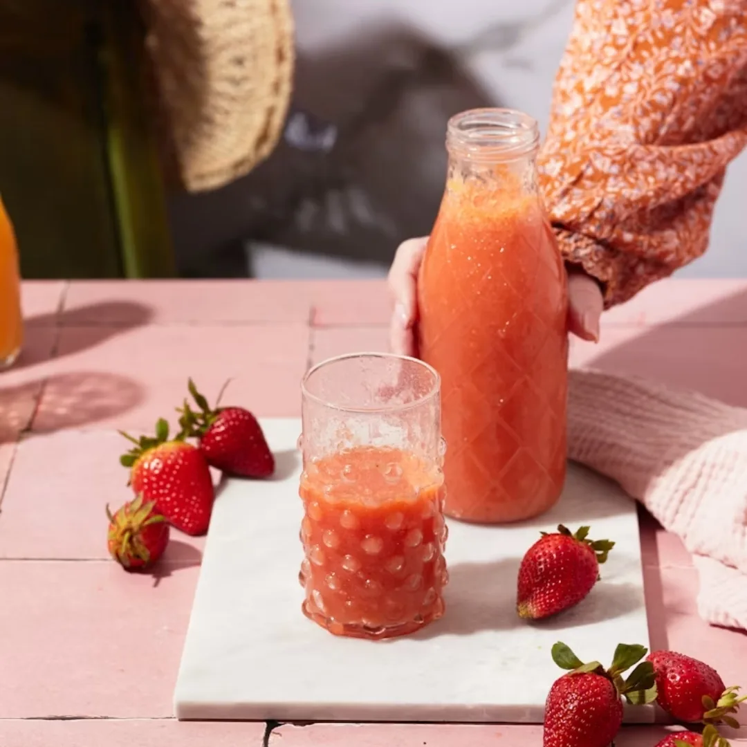 Sinh tố dâu đào hạt chia