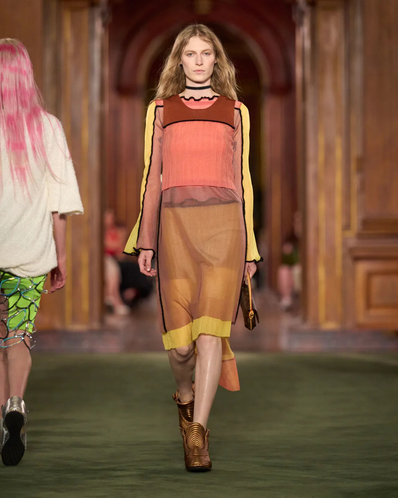 WOMEN_CRUISE_2027_Look_39