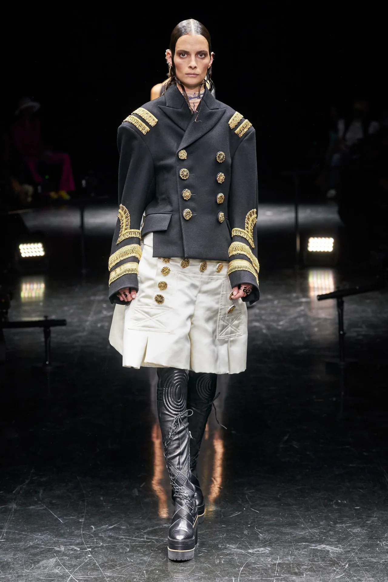 JPG Look 22