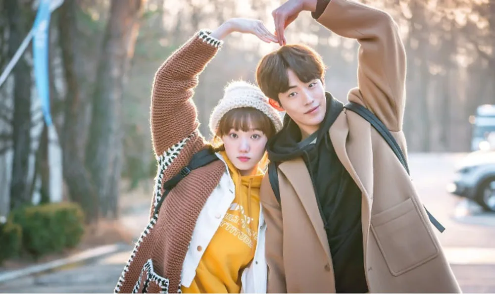 Lee Sung Kyung và Nam Joo Hyuk phim giả tình thật phim Hàn