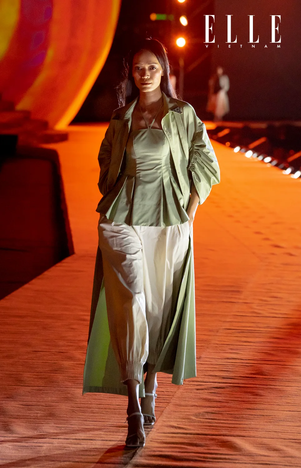 Hanoia BST Bloom EFS22 look 1