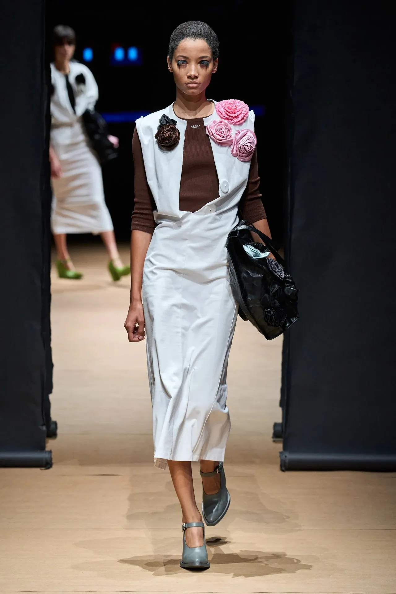 Prada Xuân Hè 2023 look 35