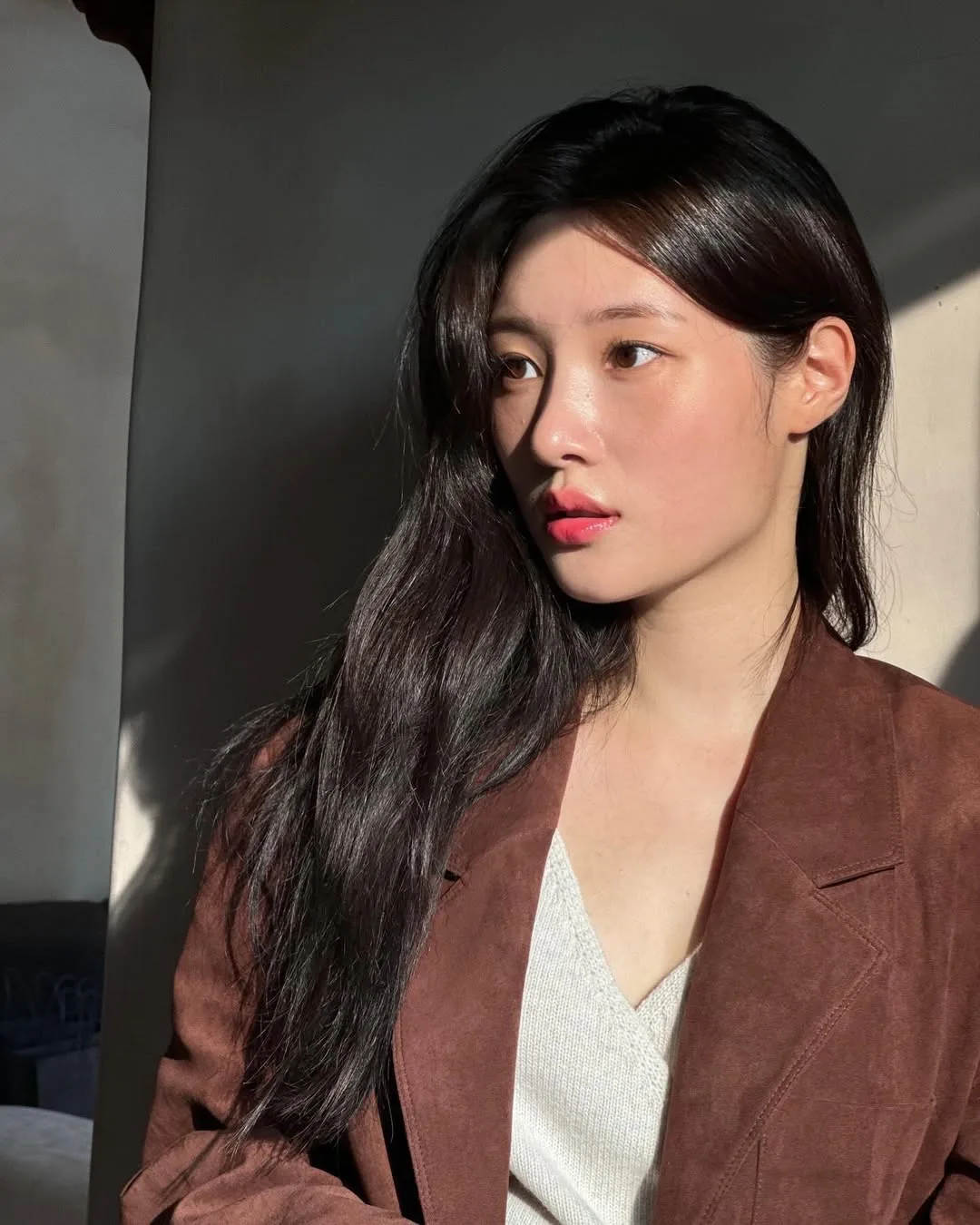 Jung Chae-yeon da đẹp căng bóng nhờ rửa mặt đúng cách