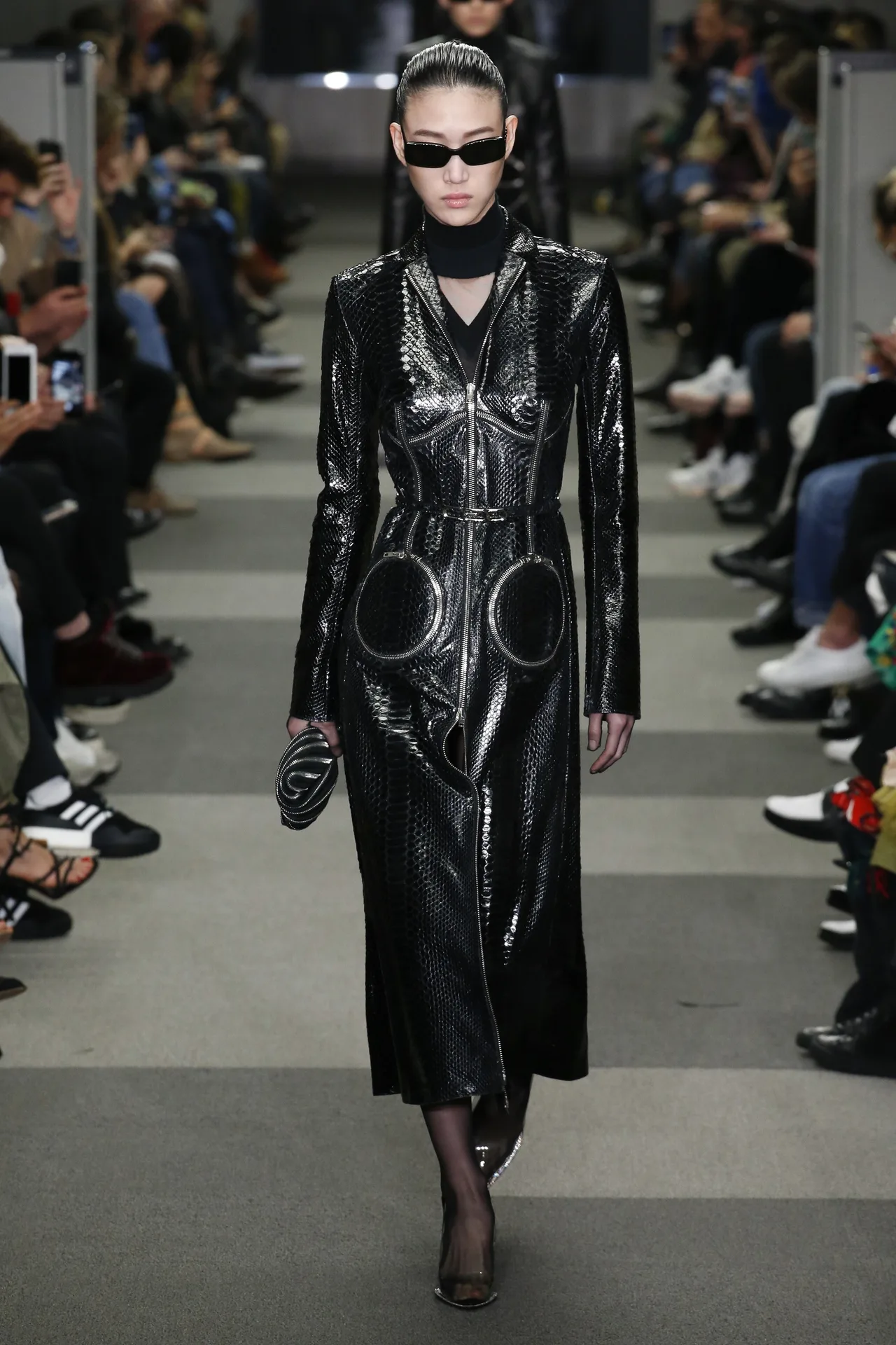thương hiệu Alexander Wang tại Tuần lễ thời trang New York 2018 thương hiệu Alexander Wang tại Tuần lễ thời trang New York 2018