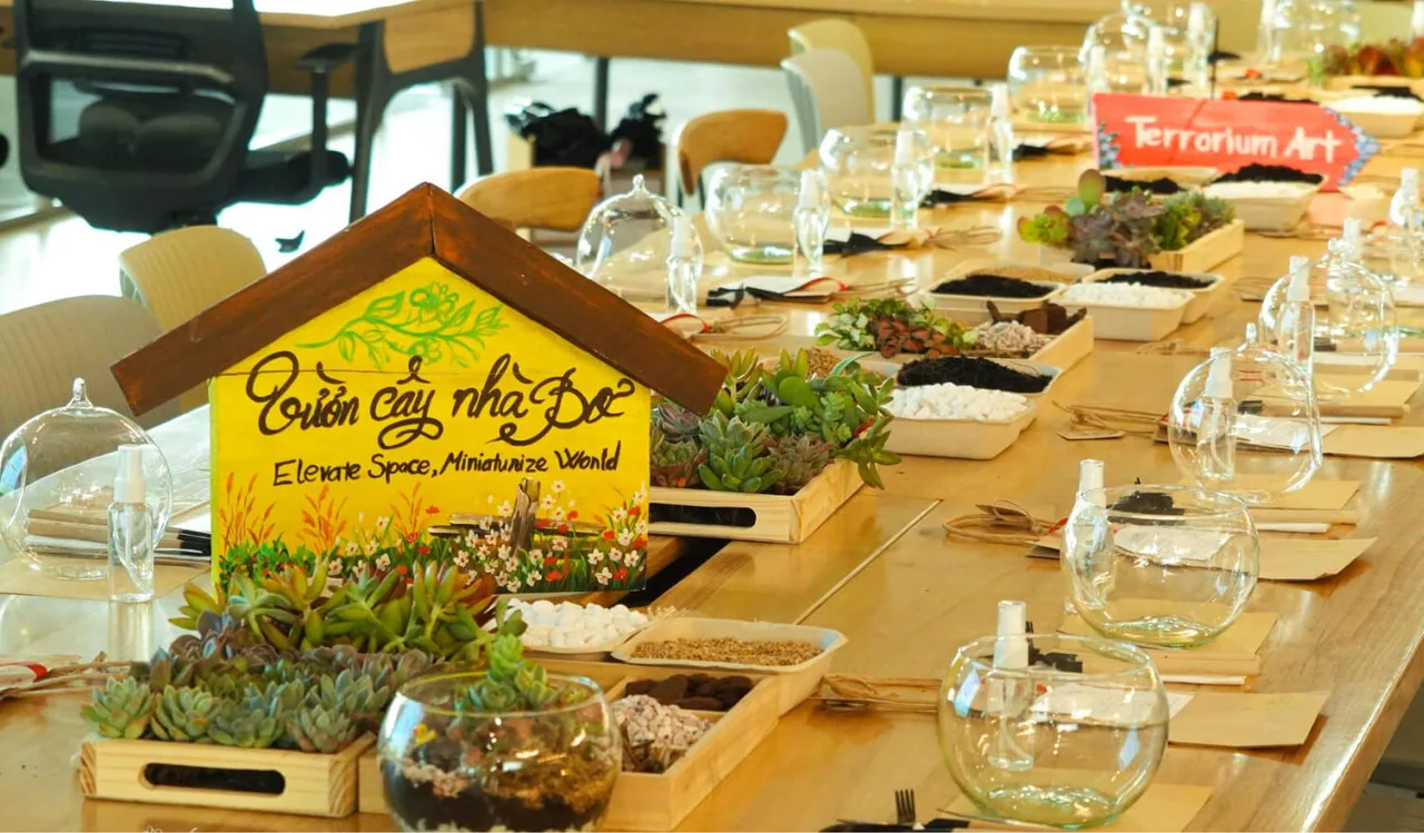Vườn cây nhà Bơ