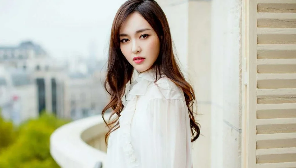 kiểu tóc đẹp của Đường Yên 2 kiểu tóc đẹp của Đường Yên 2
