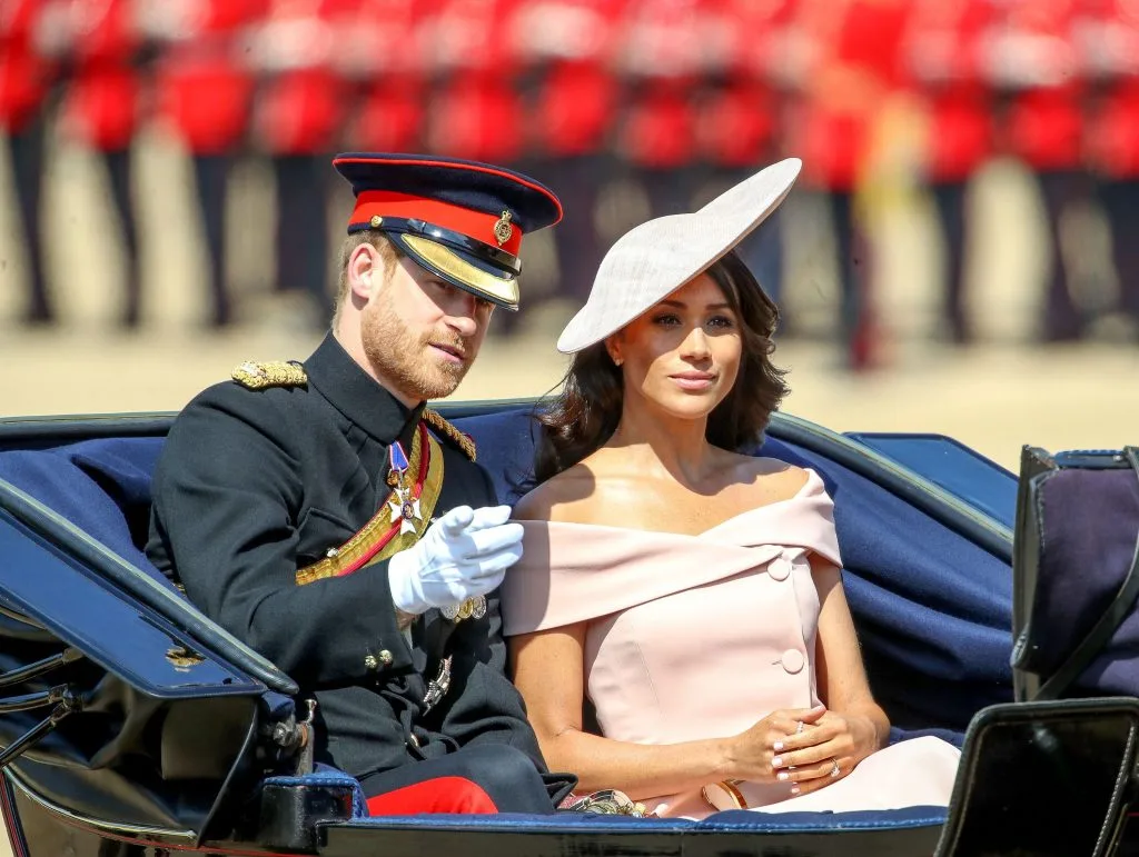 khoảnh khắc thời trang Meghan Markle 24 khoảnh khắc thời trang Meghan Markle 24
