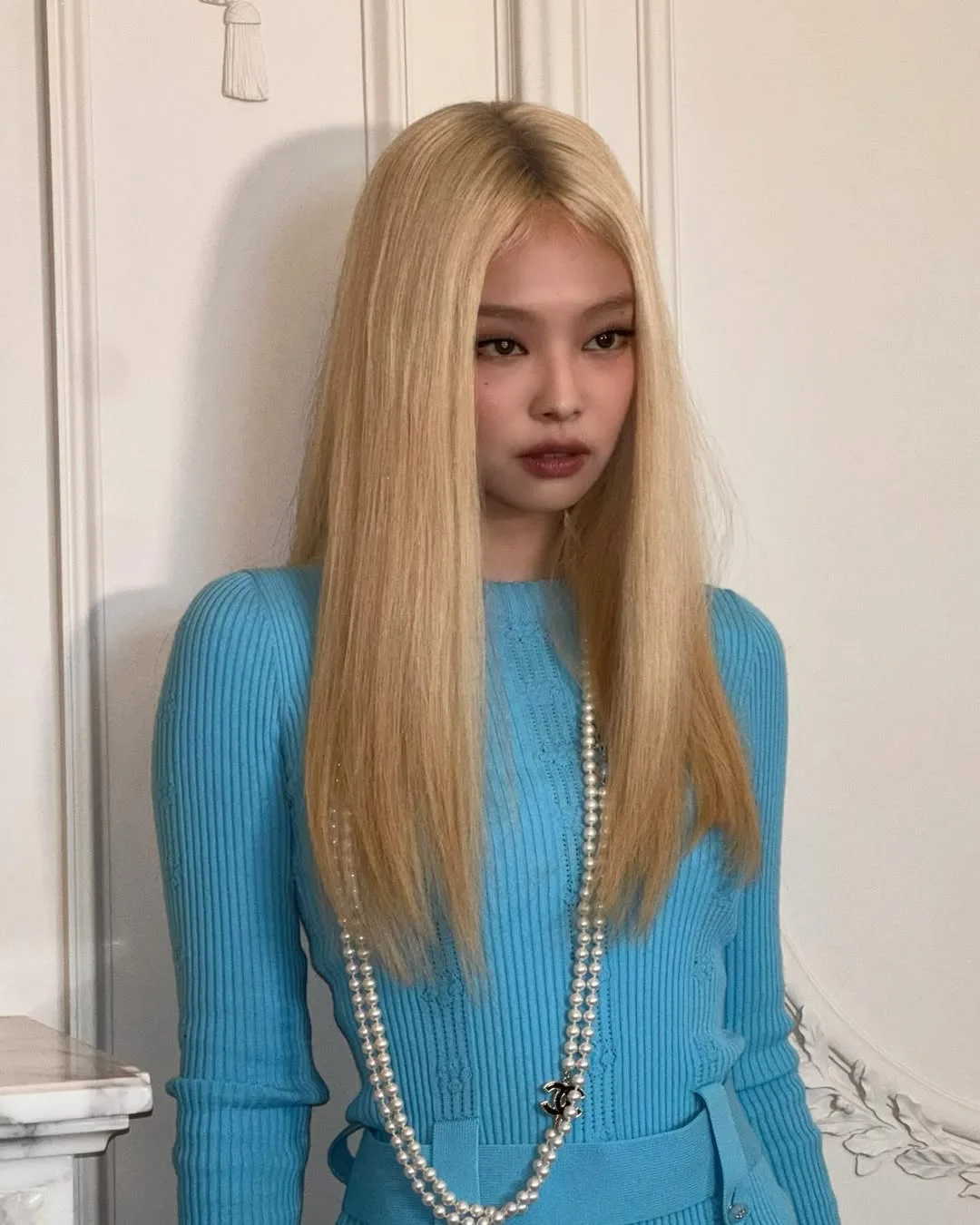 jennierubyjane vòng cổ ngọc trai