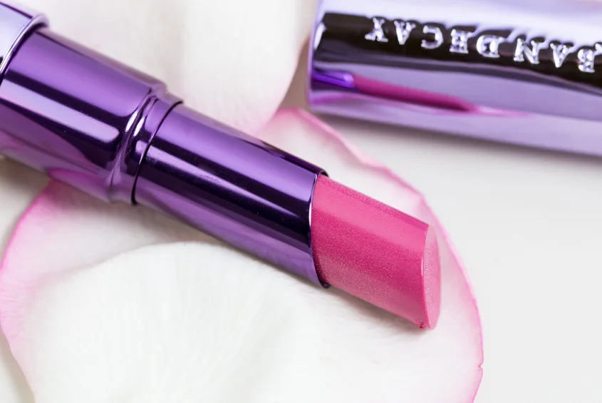 son organic Urban Decay Sheer Revolution Lipstick son organic Urban Decay Sheer Revolution Lipstick