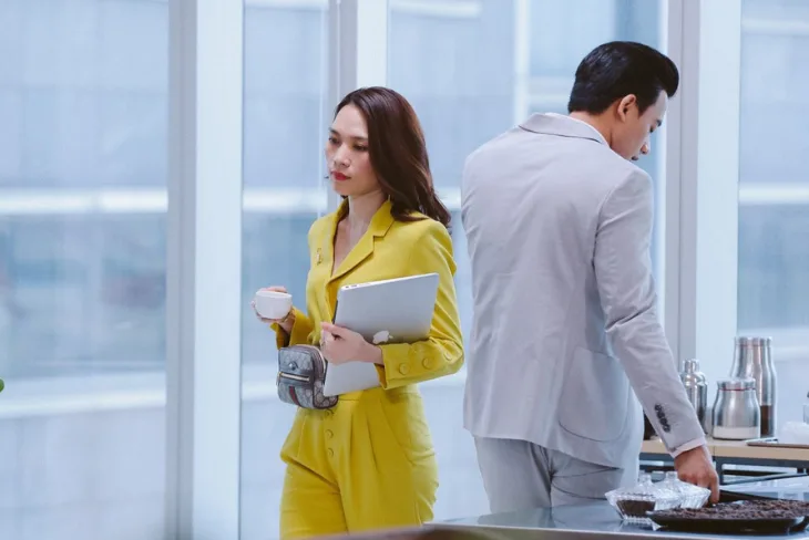 10 cách thoa son môi màu hồng đẹp như mỹ tâm trong phim chị trợ lý của anh 10 cách thoa son môi màu hồng đẹp như mỹ tâm trong phim chị trợ lý của anh