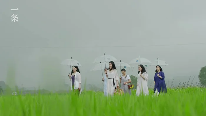 nhóm bạn thân mua nhà sống chung 11