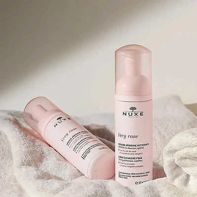sữa rửa mặt nuxe rose