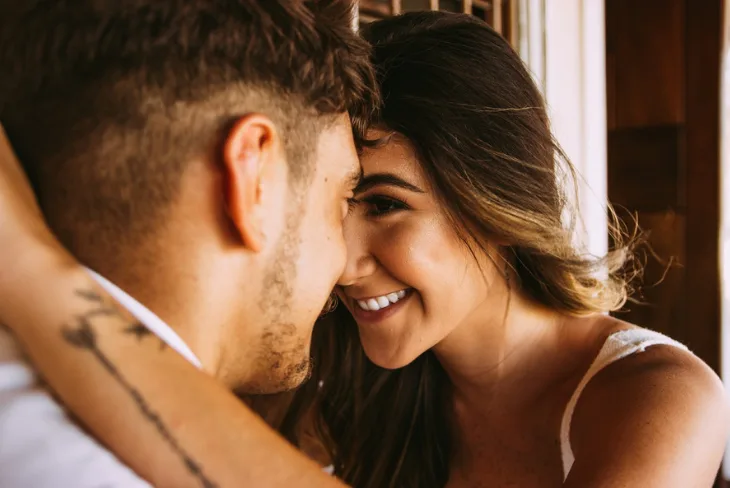 04 phụ nữ khi yêu nên lắng nghe lý trí hay thuận theo con tim 04 phụ nữ khi yêu nên lắng nghe lý trí hay thuận theo con tim