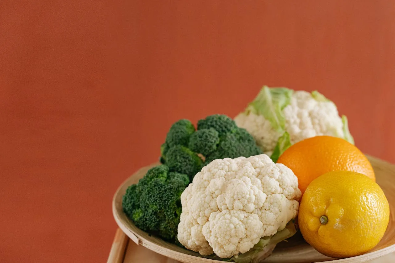 bông cải trắng, bông cải xanh, cam vàng, chanh vàng