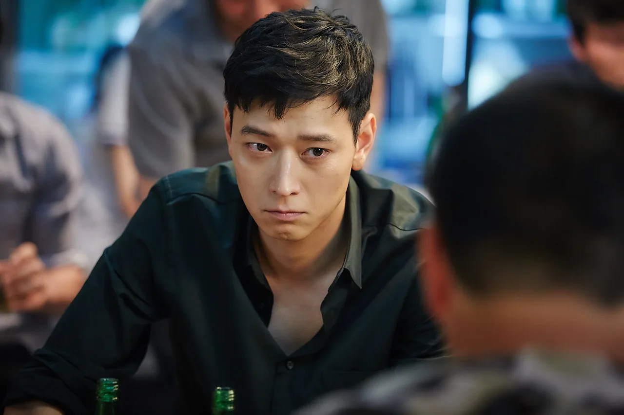 phim của kang dong won A Violent Prosecutor (2016)