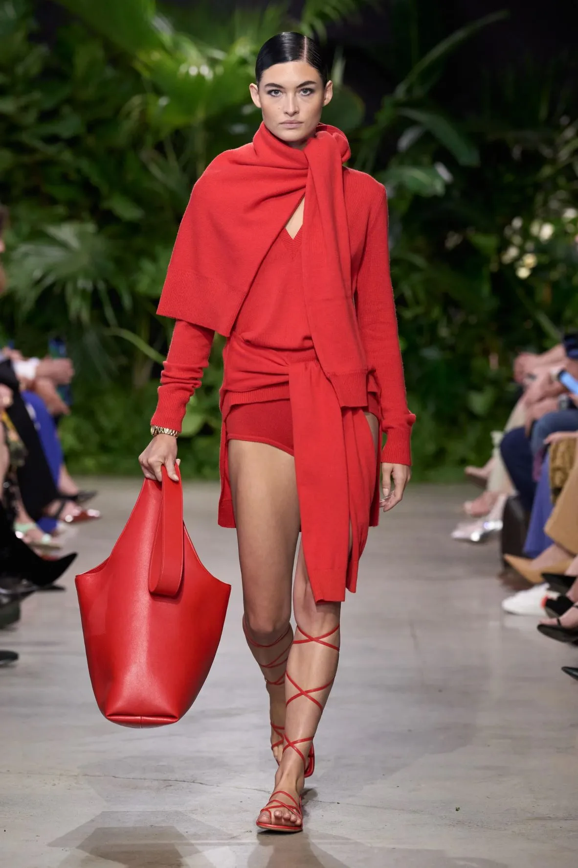 MK xuân hè 2023 look 15