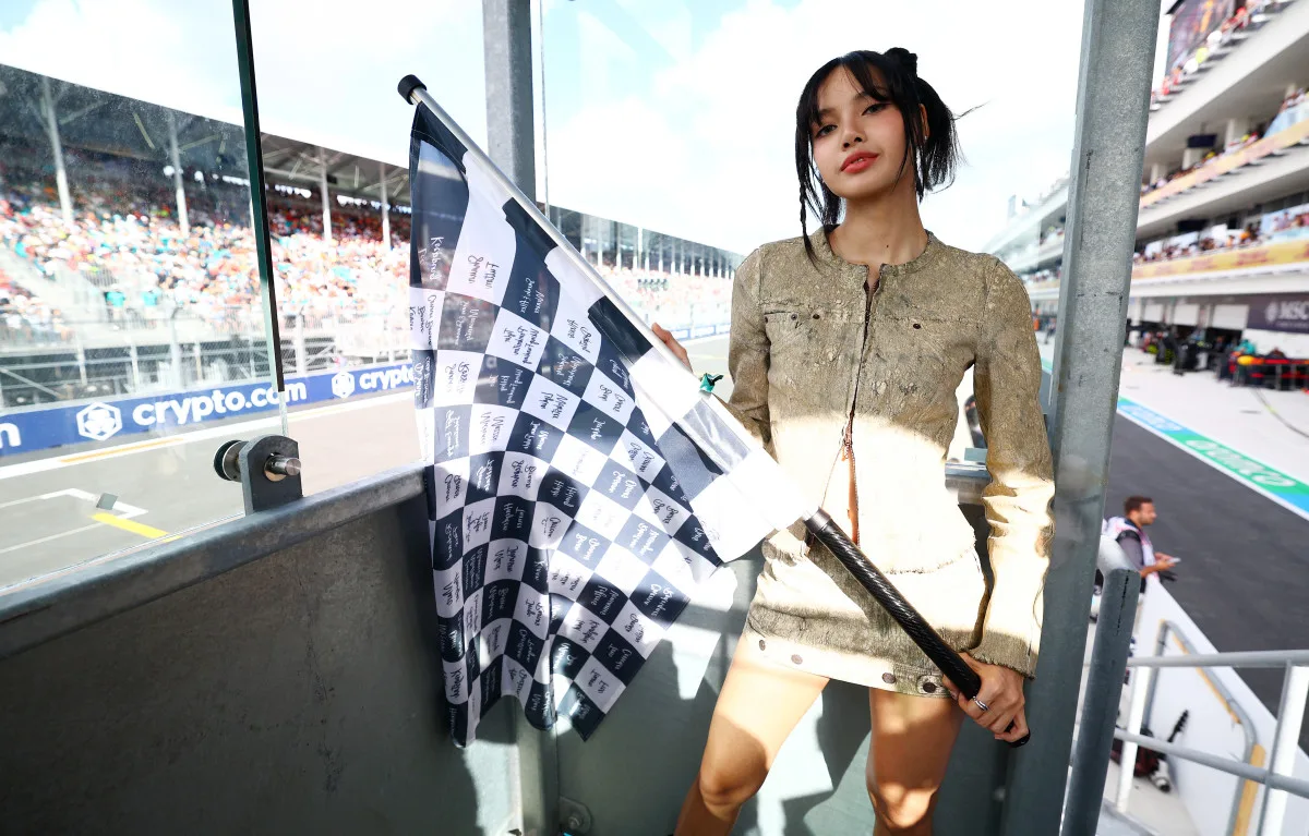 lisa blackpink tại F1 Grand Prix Miami 2024