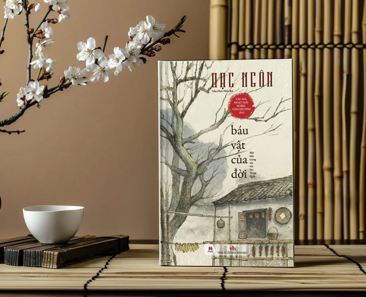 Báu vật của đời thuộc thể loại hiện thực huyền ảo và triết lý nhân sinh.